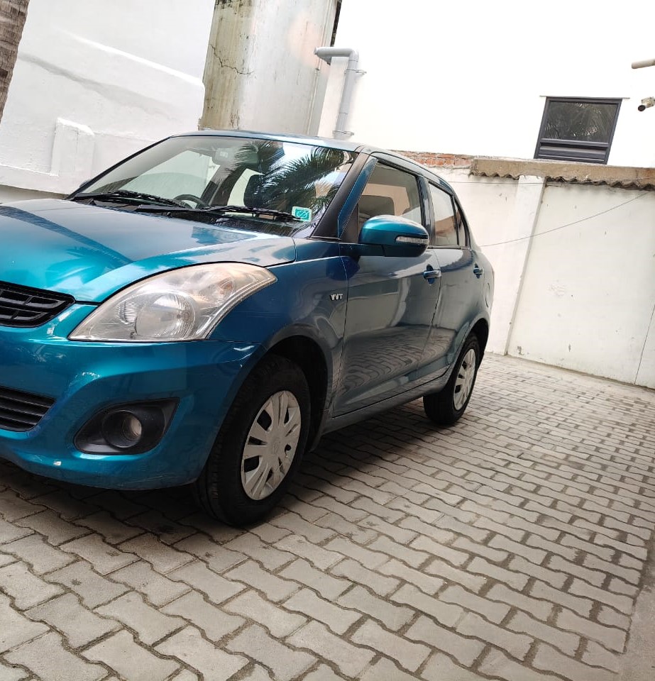 Maruti Suzuki Swift Dzire(2011-2015) Vxi At